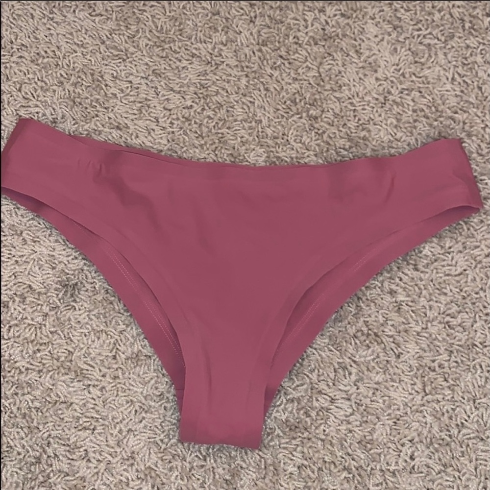 Lululemon Mauve Swim Bottoms